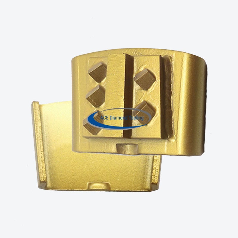 Reversed 1/4 PCD HTC M20015ACE